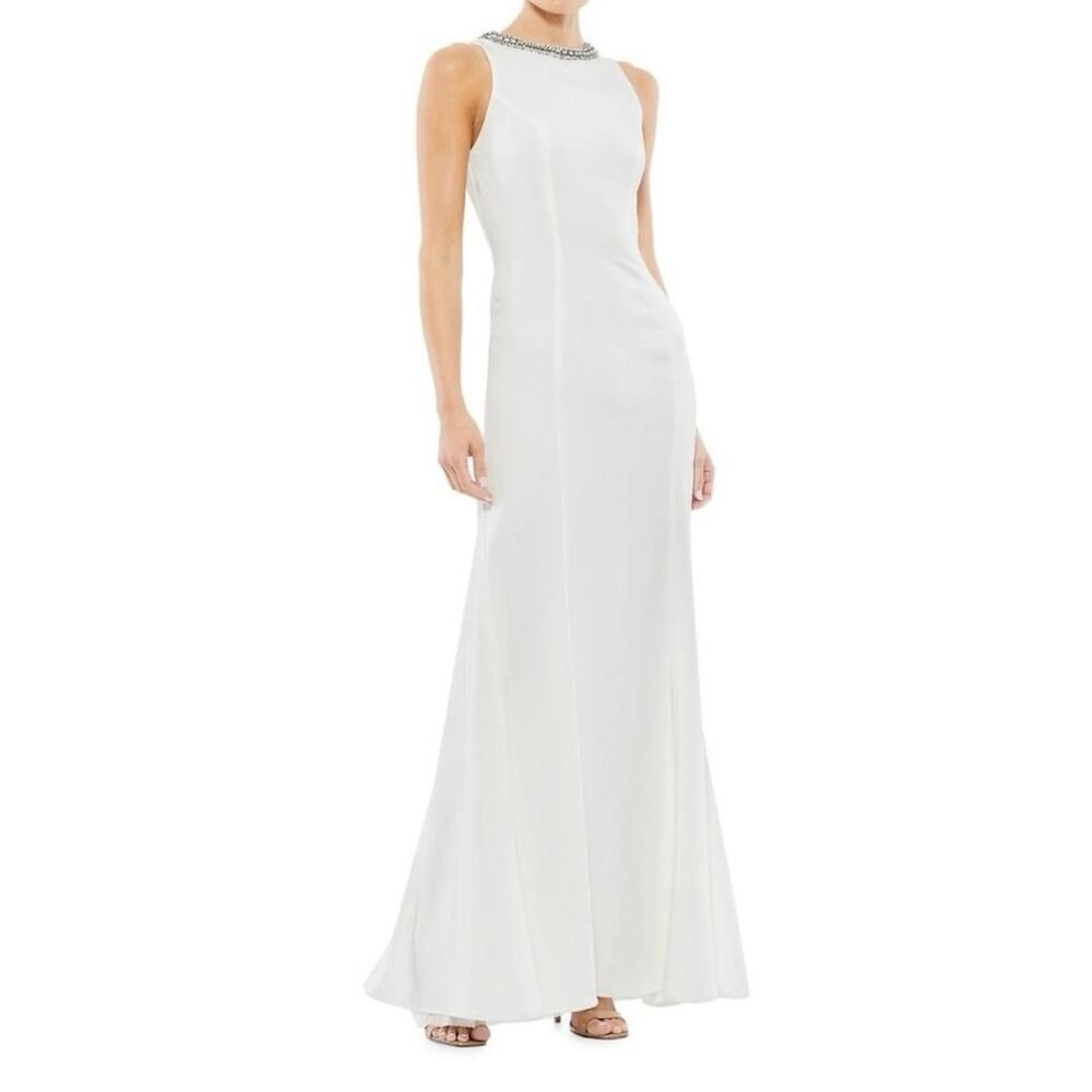 NWT IEENA Mac Duggal 49093 White Jeweled High Neck Embellished Gown Size 12